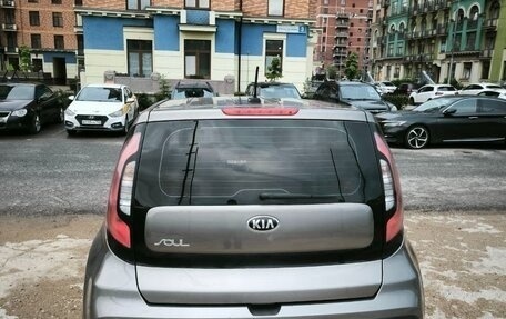 KIA Soul II рестайлинг, 2018 год, 1 240 000 рублей, 3 фотография
