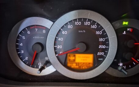 Toyota RAV4, 2006 год, 865 000 рублей, 4 фотография