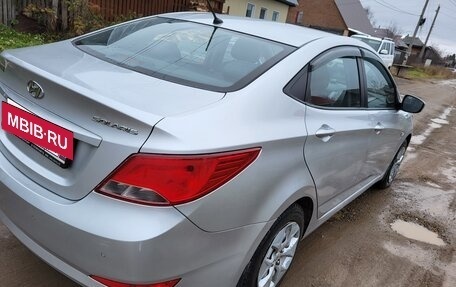 Hyundai Solaris II рестайлинг, 2014 год, 900 000 рублей, 7 фотография