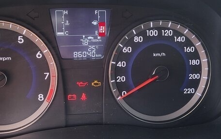 Hyundai Solaris II рестайлинг, 2014 год, 900 000 рублей, 9 фотография