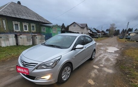 Hyundai Solaris II рестайлинг, 2014 год, 900 000 рублей, 4 фотография
