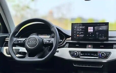 Audi A4, 2022 год, 2 435 000 рублей, 6 фотография