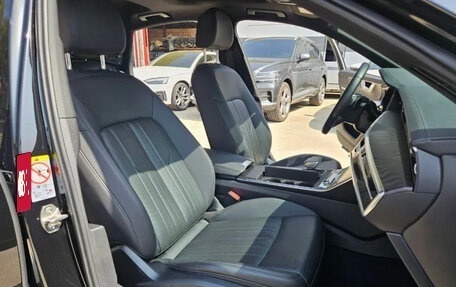 Audi A6, 2020 год, 2 820 000 рублей, 13 фотография