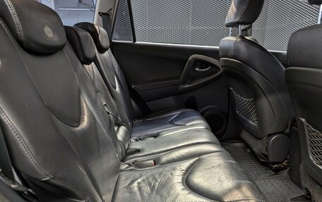 Toyota RAV4, 2011 год, 1 640 000 рублей, 25 фотография