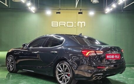 Maserati Ghibli, 2022 год, 4 950 090 рублей, 3 фотография