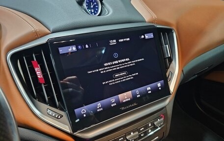 Maserati Ghibli, 2022 год, 4 950 090 рублей, 11 фотография