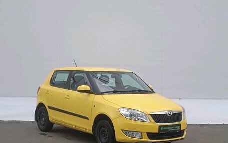 Skoda Fabia II, 2013 год, 639 000 рублей, 3 фотография