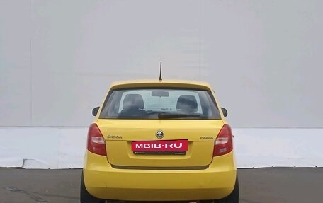 Skoda Fabia II, 2013 год, 639 000 рублей, 6 фотография