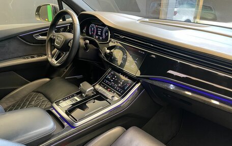 Audi Q7, 2020 год, 6 000 000 рублей, 15 фотография
