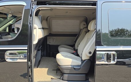 Hyundai Grand Starex Grand Starex I рестайлинг 2, 2020 год, 2 170 000 рублей, 14 фотография