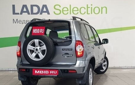 Chevrolet Niva I рестайлинг, 2016 год, 745 000 рублей, 2 фотография