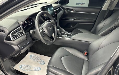 Toyota Camry, 2023 год, 3 930 000 рублей, 8 фотография