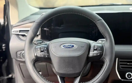 Ford Edge II рестайлинг, 2021 год, 2 250 000 рублей, 10 фотография