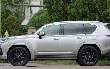 Lexus LX, 2022 год, 12 549 000 рублей, 3 фотография