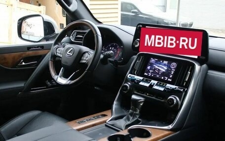 Lexus LX, 2022 год, 12 549 000 рублей, 16 фотография