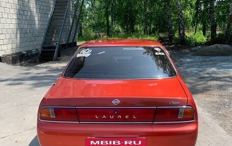 Nissan Laurel VIII, 1993 год, 330 000 рублей, 4 фотография