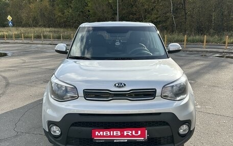 KIA Soul II рестайлинг, 2018 год, 1 750 000 рублей, 6 фотография