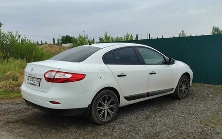 Renault Fluence I, 2010 год, 720 000 рублей, 2 фотография
