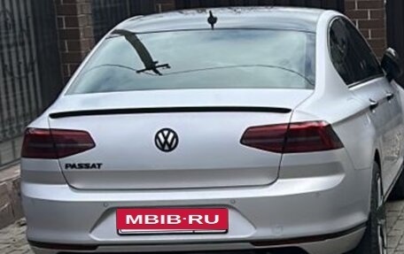 Volkswagen Passat B8 рестайлинг, 2018 год, 2 290 000 рублей, 15 фотография
