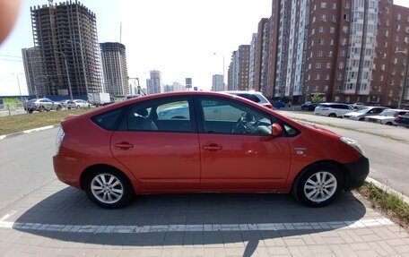 Toyota Prius, 2008 год, 680 000 рублей, 14 фотография