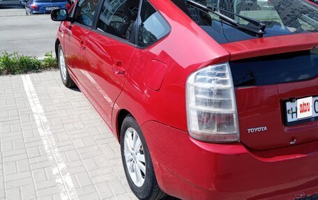 Toyota Prius, 2008 год, 680 000 рублей, 17 фотография