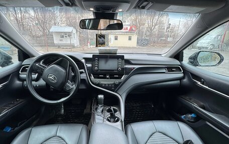 Toyota Camry, 2021 год, 2 550 000 рублей, 7 фотография