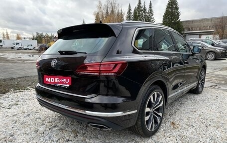 Volkswagen Touareg III, 2020 год, 6 600 000 рублей, 2 фотография