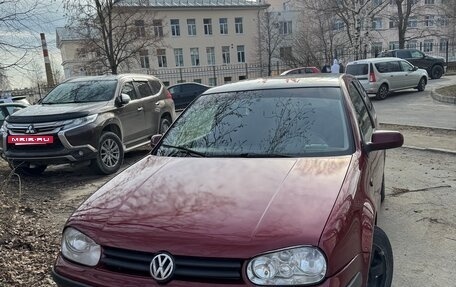 Volkswagen Golf IV, 1998 год, 300 000 рублей, 3 фотография