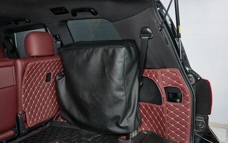 Toyota Land Cruiser 200, 2014 год, 4 999 000 рублей, 12 фотография
