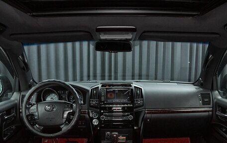 Toyota Land Cruiser 200, 2014 год, 4 999 000 рублей, 7 фотография
