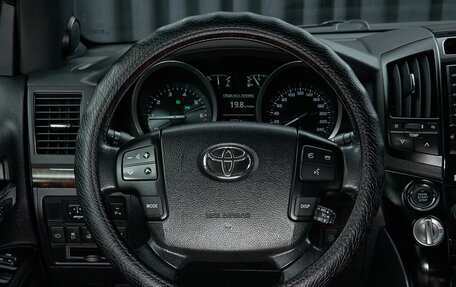 Toyota Land Cruiser 200, 2014 год, 4 999 000 рублей, 9 фотография