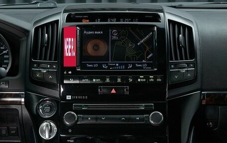 Toyota Land Cruiser 200, 2014 год, 4 999 000 рублей, 10 фотография