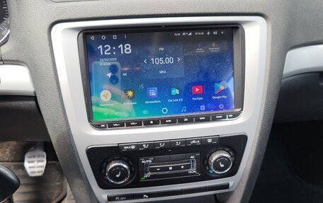 Skoda Octavia, 2010 год, 1 650 000 рублей, 8 фотография