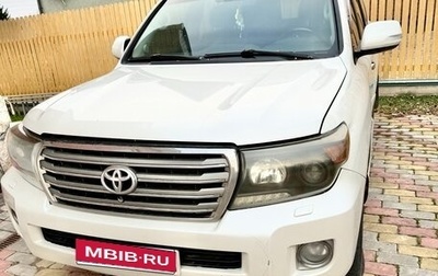 Toyota Land Cruiser 200, 2013 год, 2 999 000 рублей, 1 фотография