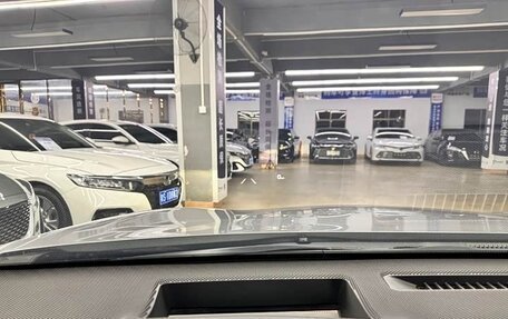 Toyota Avalon, 2022 год, 2 950 000 рублей, 12 фотография