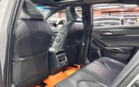 Toyota Avalon, 2022 год, 2 950 000 рублей, 17 фотография