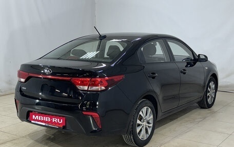 KIA Rio IV, 2018 год, 1 120 000 рублей, 6 фотография