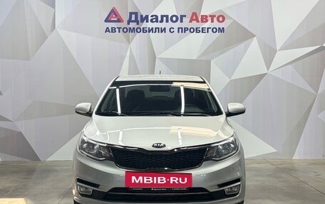 KIA Rio III рестайлинг, 2015 год, 800 000 рублей, 2 фотография