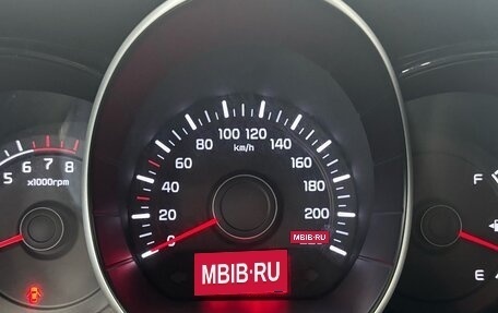 KIA Rio III рестайлинг, 2015 год, 800 000 рублей, 16 фотография