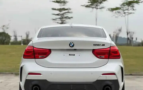 BMW 1 серия, 2022 год, 1 990 000 рублей, 7 фотография