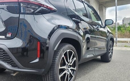 Toyota Yaris Cross, 2022 год, 1 490 000 рублей, 11 фотография