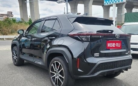 Toyota Yaris Cross, 2022 год, 1 490 000 рублей, 8 фотография