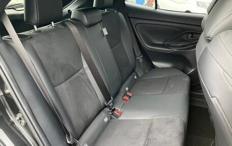 Toyota Yaris Cross, 2022 год, 1 490 000 рублей, 19 фотография