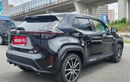 Toyota Yaris Cross, 2022 год, 1 490 000 рублей, 12 фотография