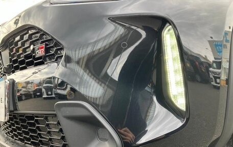 Toyota Yaris Cross, 2022 год, 1 490 000 рублей, 32 фотография