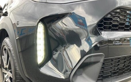 Toyota Yaris Cross, 2022 год, 1 490 000 рублей, 33 фотография