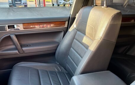 Volkswagen Touareg III, 2008 год, 999 999 рублей, 12 фотография