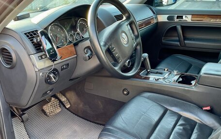 Volkswagen Touareg III, 2008 год, 999 999 рублей, 13 фотография