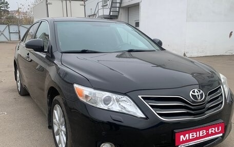 Toyota Camry, 2011 год, 1 275 000 рублей, 2 фотография
