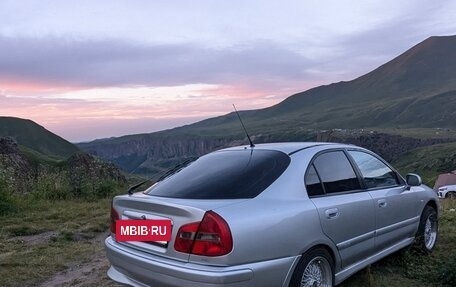 Mitsubishi Carisma I, 2003 год, 499 999 рублей, 3 фотография